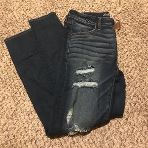 NWT American Eagle Ripped Jeggings